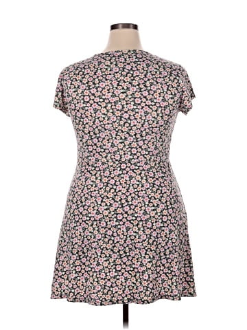 No Boundaries Casual Dress (view 2)
