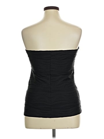 Studio Y Sleeveless Top (view 2)