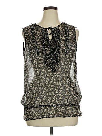 Quintessential Sleeveless Blouse (view 1)