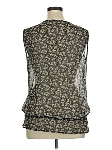 Quintessential Sleeveless Blouse (view 2)