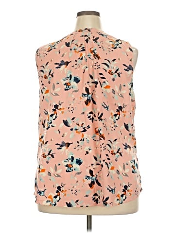 JunaRose Sleeveless Blouse (view 2)