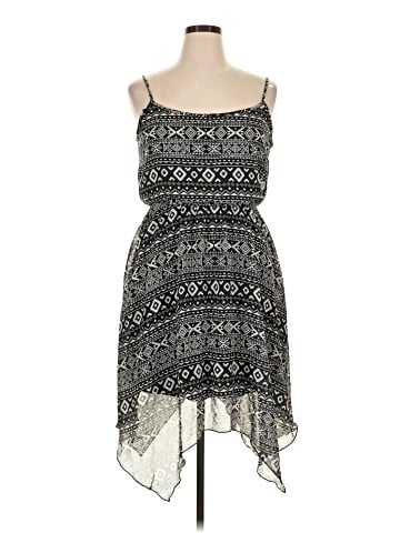 No Boundaries Casual Dress (view 1)