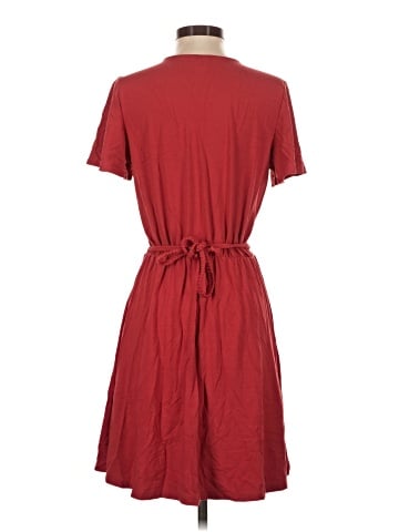 Old Navy Casual Dress (view 2)