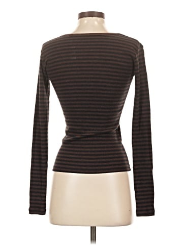 Brandy Melville Long Sleeve T-Shirt (view 2)