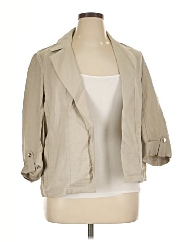 Kasper 3/4 Sleeve Button-Down Shirt (view 1)