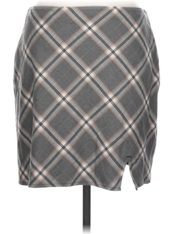 Abercrombie & Fitch Casual Skirt (view 1)