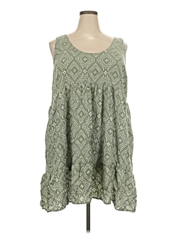 Torrid Sleeveless Blouse (view 1)