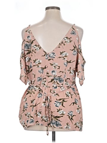 Lumiere 3/4 Sleeve Blouse (view 2)