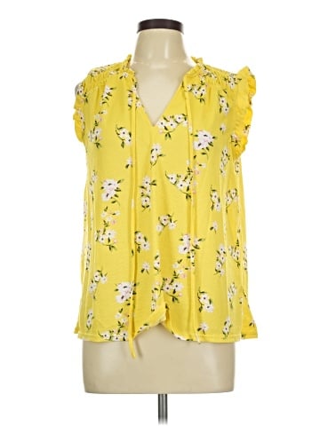 MELLODAY Sleeveless Blouse (view 1)