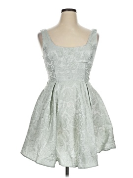 Selfie Leslie Cocktail Dress