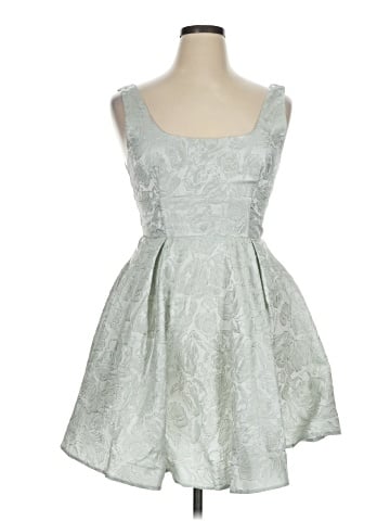 Selfie Leslie Cocktail Dress (view 1)