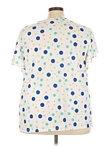 BLOOMCHIC Short Sleeve T-Shirt (view 2)