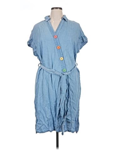 Chelsea & Theodore Casual Dress (view 1)