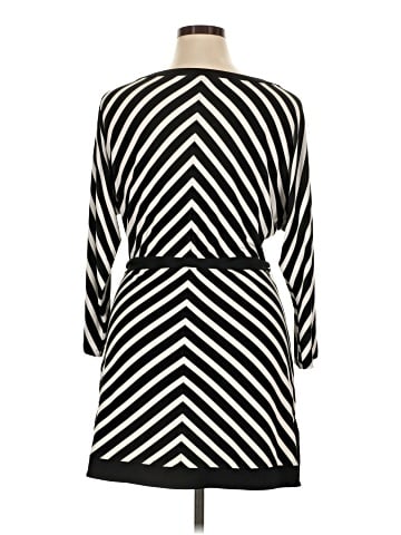 White House Black Market Casual Dress (view 2)
