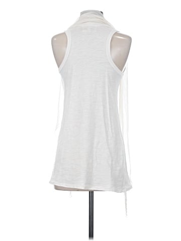 Elizabeth and James Sleeveless Top (view 2)