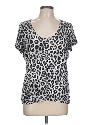 Victoria's Secret Pink Short Sleeve T-Shirt (view 1)