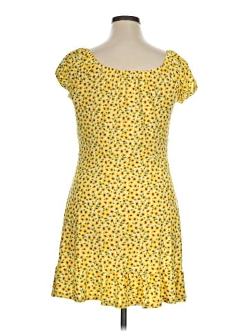 No Boundaries Casual Dress (view 2)