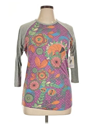 Lularoe 3/4 Sleeve T-Shirt (view 1)