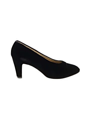 Joan & David Heels (view 1)