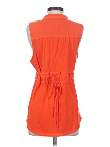Tiny Sleeveless Blouse (view 2)