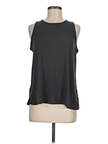 Old Navy Sleeveless T-Shirt (view 1)