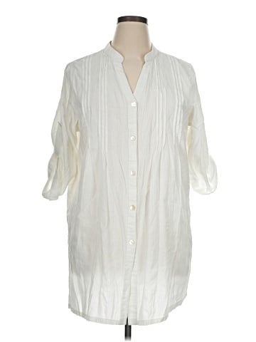 Club Z Collection 3/4 Sleeve Button-Down Shirt (view 1)