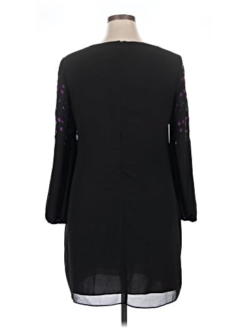 Belle Badgley Mischka Casual Dress (view 2)