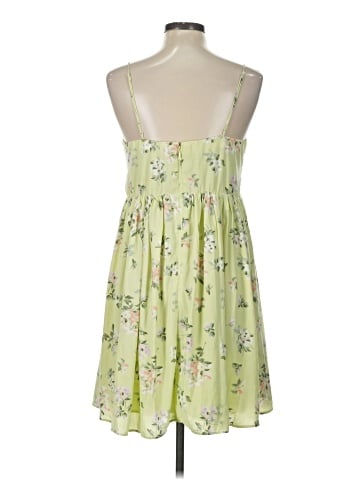 Abercrombie & Fitch Casual Dress (view 2)