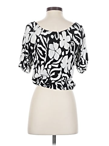 Grace Short Sleeve Blouse (view 2)