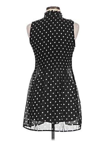 Sunny Leigh Sleeveless Blouse (view 2)