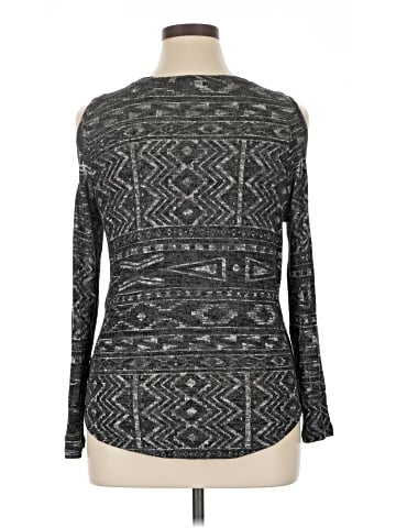 Aeropostale Long Sleeve T-Shirt (view 2)