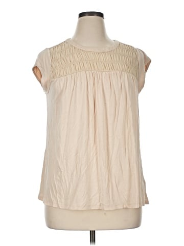 DR2 Sleeveless Blouse (view 1)