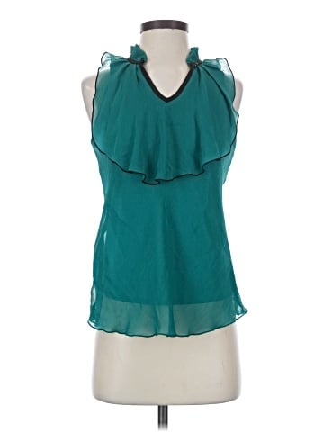 B.wear Sleeveless Blouse (view 1)