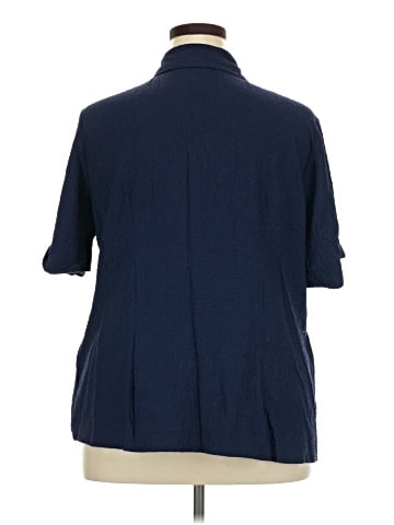 Croft & Barrow 3/4 Sleeve Button-Down Shirt (view 2)