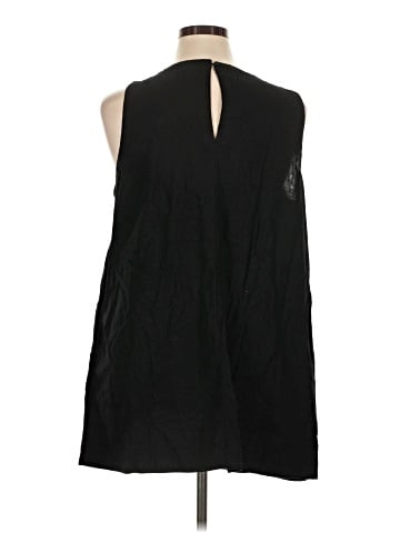 Old Navy Casual Dress (view 2)