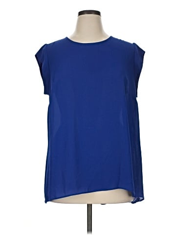 DR2 Sleeveless Blouse (view 1)