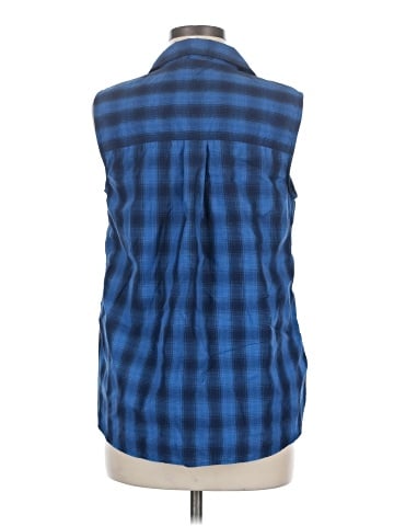 Eddie Bauer Sleeveless Button-Down Shirt (view 2)