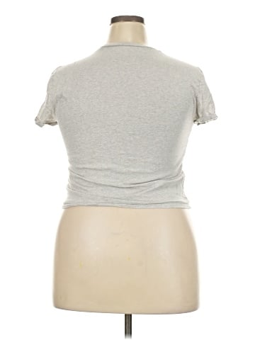 Abercrombie & Fitch Short Sleeve T-Shirt (view 2)