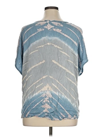 Charlie Short Sleeve T-Shirt (view 2)