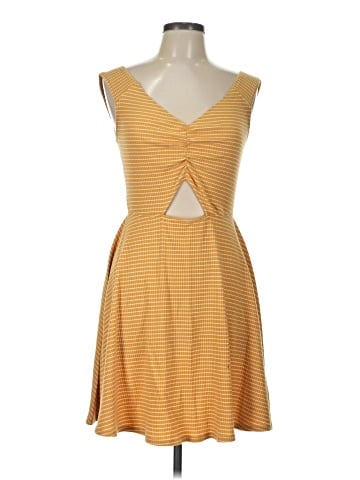 Abercrombie & Fitch Casual Dress (view 1)