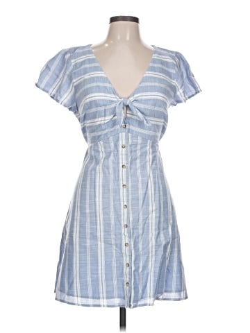 Abercrombie & Fitch Casual Dress (view 1)
