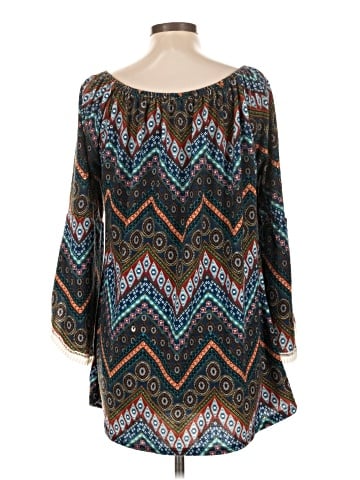 Win Win 3/4 Sleeve Blouse (view 2)