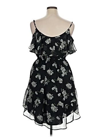Abercrombie & Fitch Cocktail Dress (view 2)