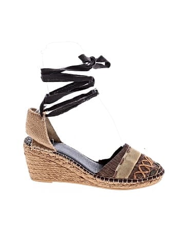 Eric Michael Wedges (view 1)
