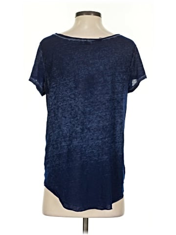 Hollister Short Sleeve T-Shirt (view 2)