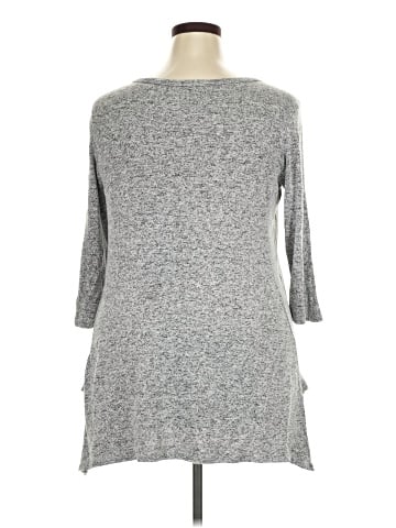 Cha Cha Vente 3/4 Sleeve T-Shirt (view 2)