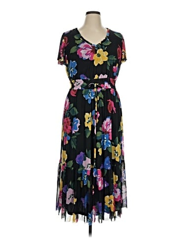 C. Wonder Casual Dress (view 1)