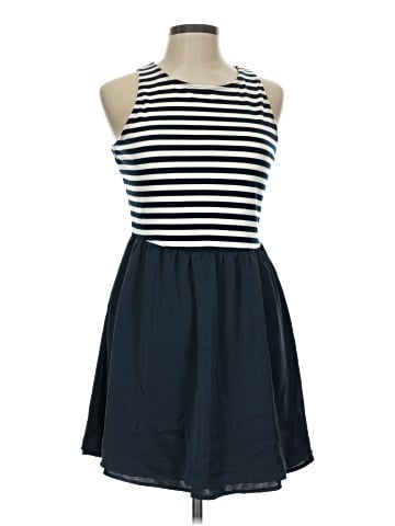 Abercrombie & Fitch Casual Dress (view 1)