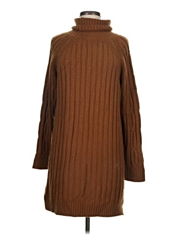RD Style Turtleneck Sweater (view 1)