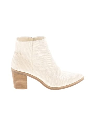 Universal Thread Ankle Boots (view 1)